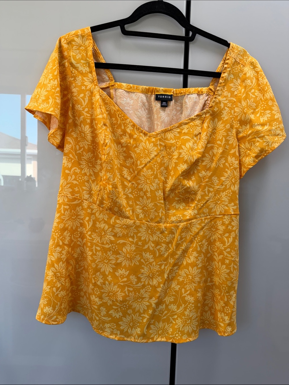 torrid Yellow Floral Sweetheart Peplum Blouse